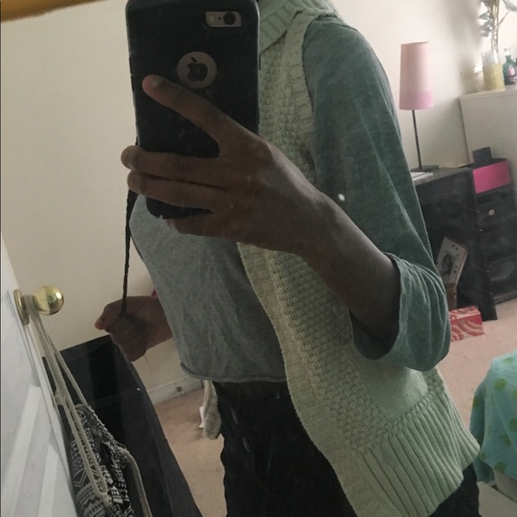 Light beige vest - Picture 2 of 2